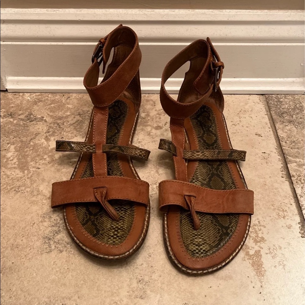 Lucky brand sandals